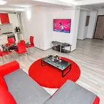 Center With Terrace *