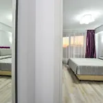 Center With Terrace Apartment Bucharest