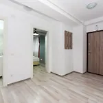Apartment Center With Terrace *