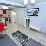 Center With Terrace Apartment Bucharest