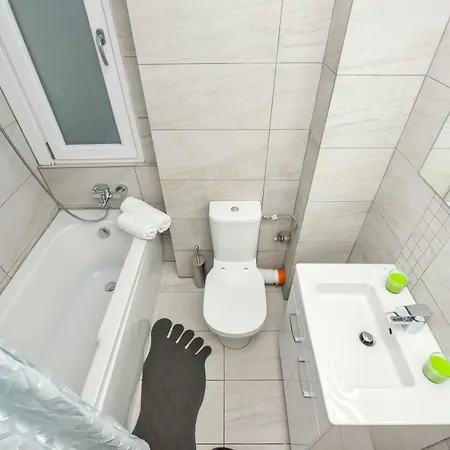 Center With Terrace * Βουκουρέστι