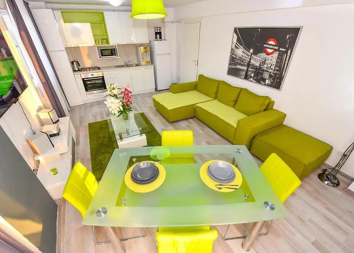 Apartman Center With Terrace