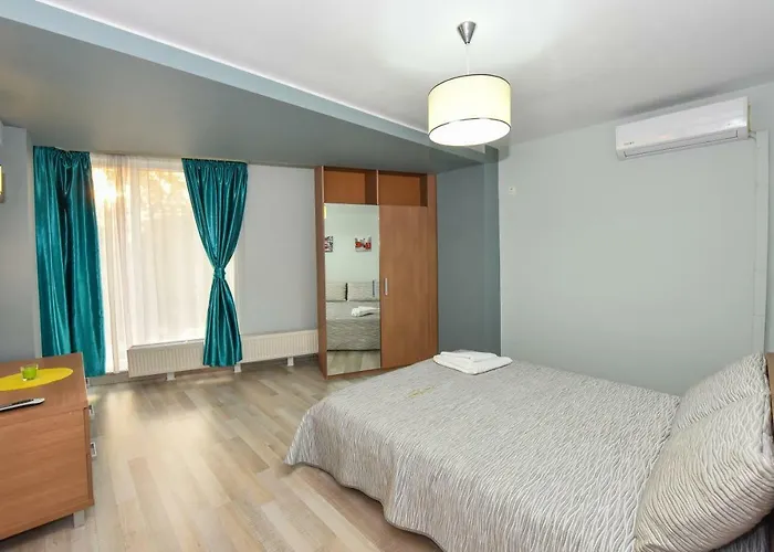 Apartament Center With Terrace Bucureşti