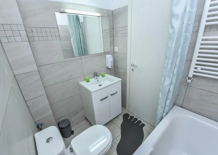 Center With Terrace Apartament