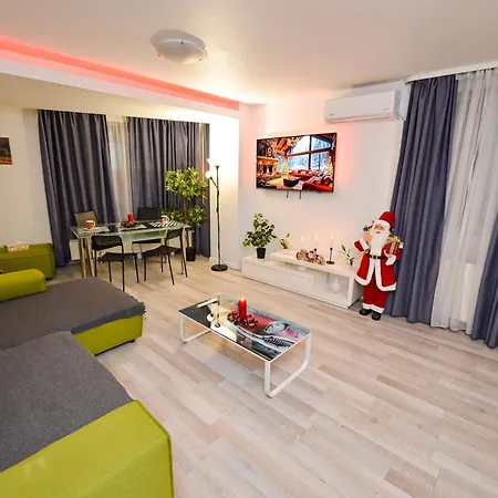 Center With Terrace *