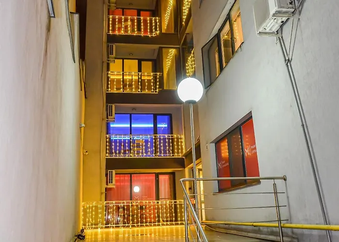 Center With Terrace Βουκουρέστι