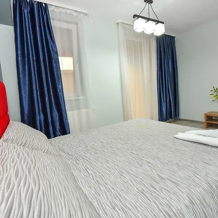 Center With Terrace * بوخارست