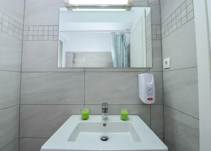 Apartamento Center With Terrace Bucareste